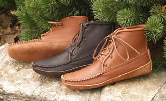 mens moccasin boots